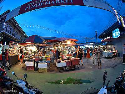 Koh Phangan Bungalows-Pantip Market -2 Minutes away
